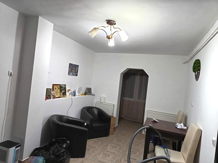 Chirie apartament 3 camere D-va Nord mobilat-utilat 400eur/luna