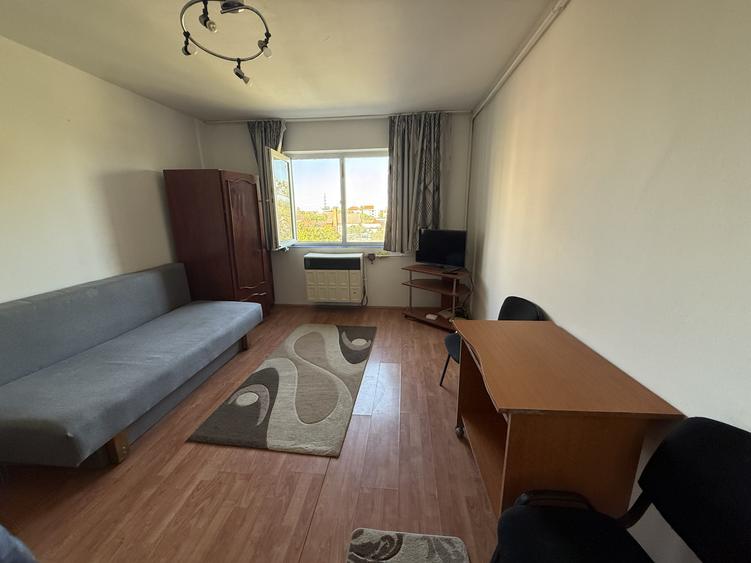 Apartament cu o camera, 21 mp utili, etaj 4 cu acoperis - Iulius Mal