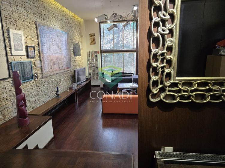 Zona Baneasa, vila speciala de vanzare, 290 mp construiti