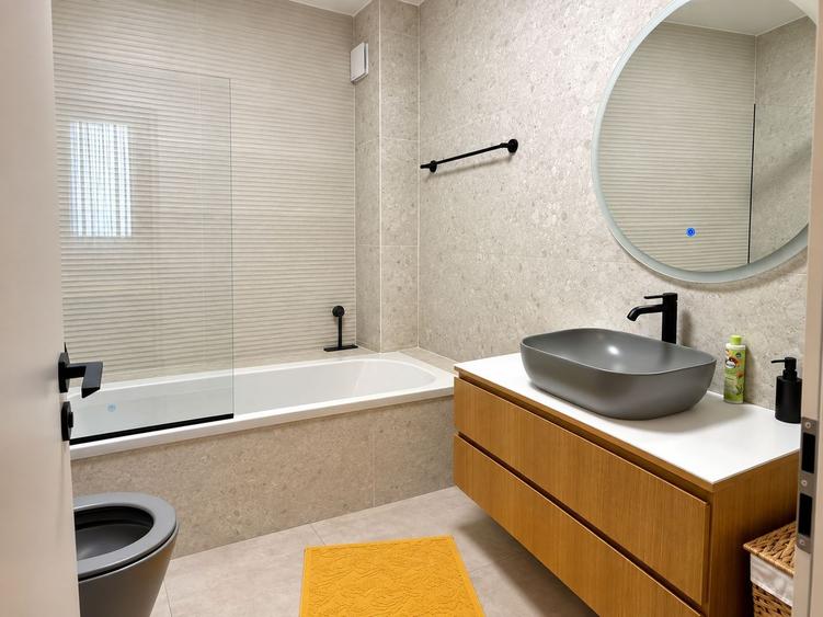 For Rent | Premium 3-Room Apartment | 93 sqm | Terrace | Piața Romană