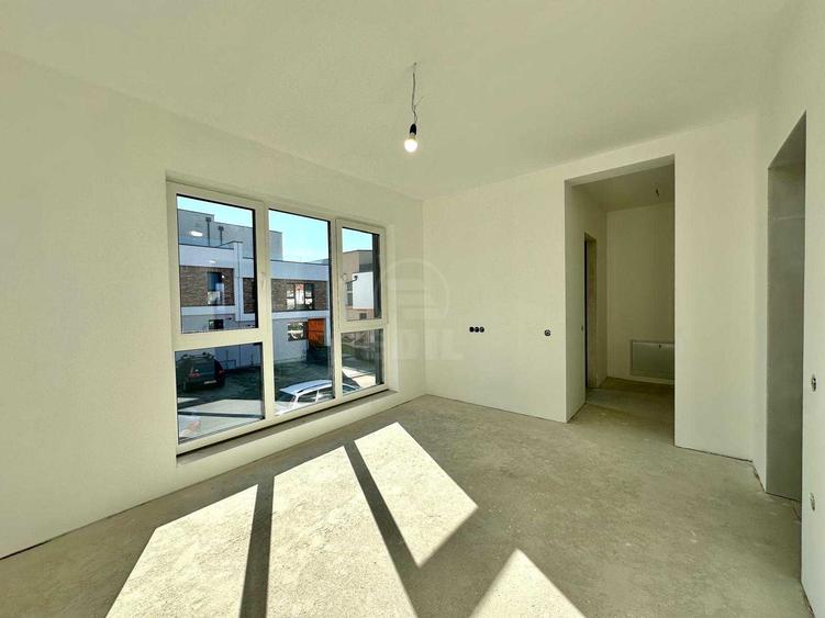Casa tip Duplex ,zona Narciselor