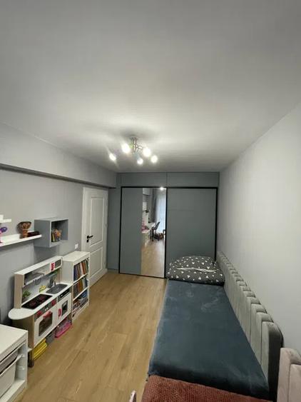 Apartament 3 camere de 59mp , zona : Manastur Frunzisului