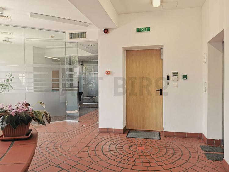 Zero comision, 110-320mp birou mobilat Aviatiei parcare, 8 minute [M]