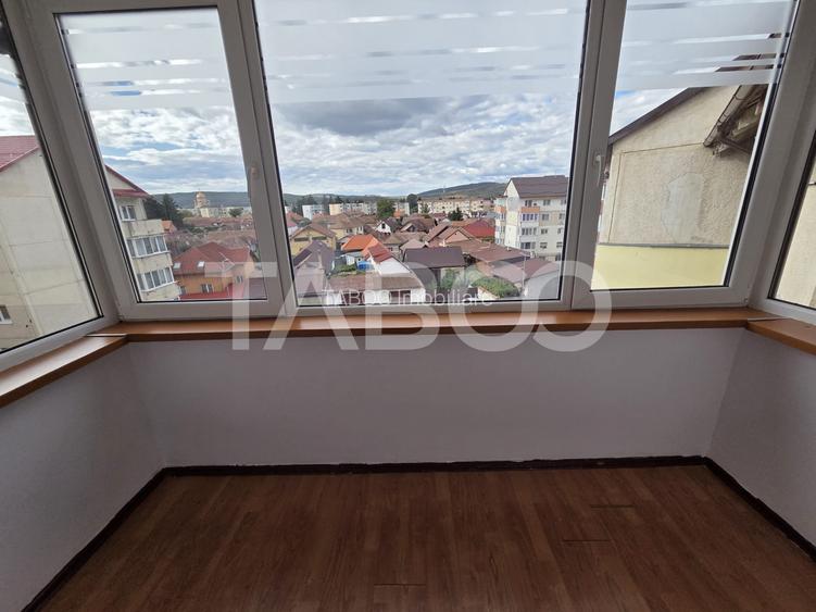 Apartament 3 camere decomandat de vanzare zona Campului suprafata 78mp - 9