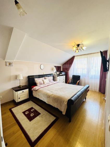 Casa de vanzare, 140 mp, 4 camere - zona Florilor