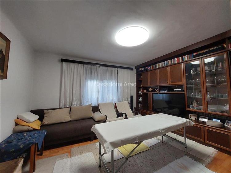 Casa din caramida, Gradiste, zona excelenta - 7