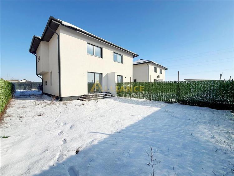 Duplex Modern / 3 Camere / 2 Bai / Teren 210 mp