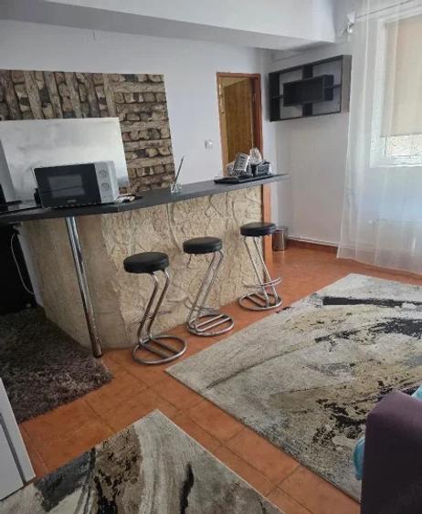 1 Mai | Domenii | 2 Camere | Apartament in Vila | Ac |