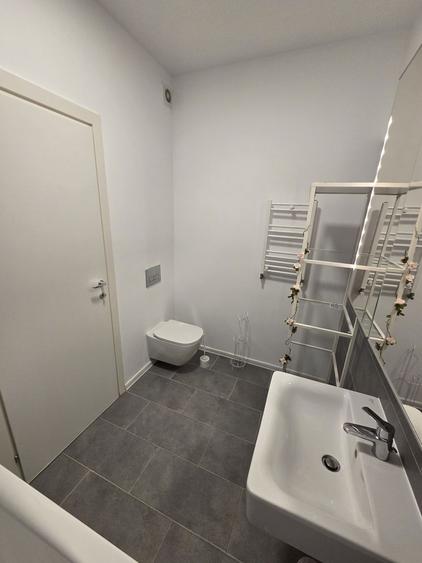 Apartament 3 camere l 81mp l 2 parcari incluse l 195.000euro