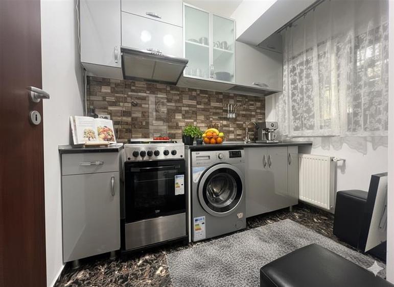 Apartament decomandat cu terasa in Cug
