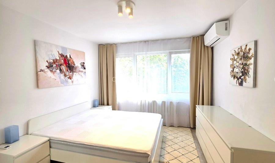 Proprietar - 2 Camere, Decomandat, Central, 3 min Metrou, Piața Unirii 7 min  - 5