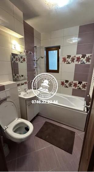 Apartament 2 camere de vanzare semidecomandat etajul 1 - Podu Ros