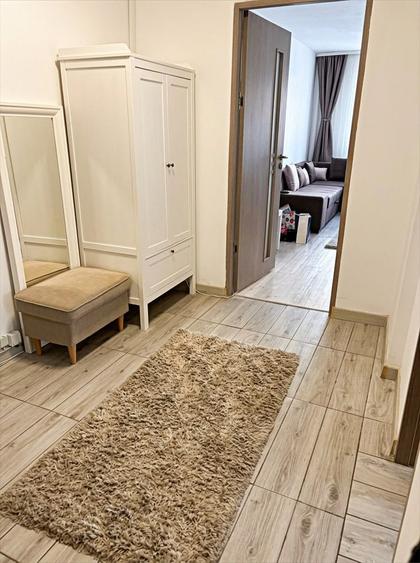 Apartament 3 camere, zona Crangasi / loc de parcare + centrala proprie