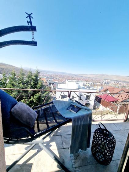 Duplex 140 mp utili, teren 320 mp, zona Vivo