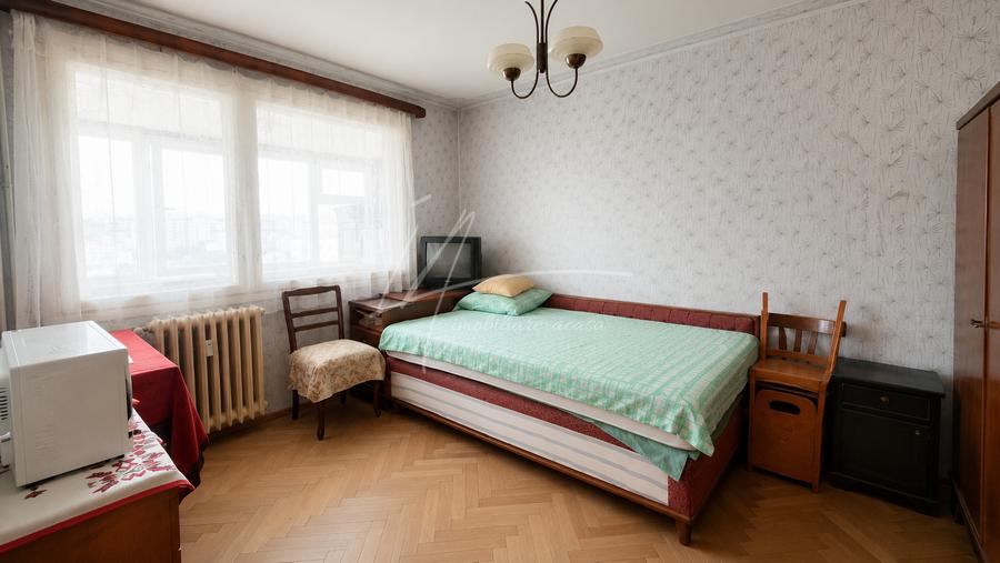Cel mai urat apartament din Bucurestii Noi. Fa-l tu frumos!