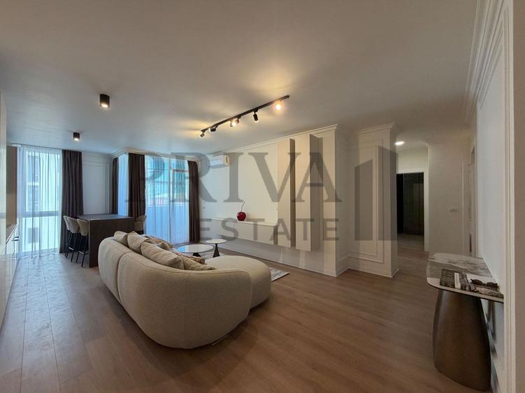 Apartament 3 camere, 2 bai, 2 balcoane, etaj 1. Aradului/ British