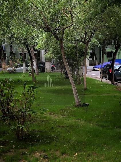 Garsoniera decomandata, Brancoveanu / Lamotesti - de renovat!
