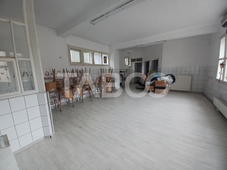 1200 mp teren cu casa individuala de renovat in zona buna din Sibiu
