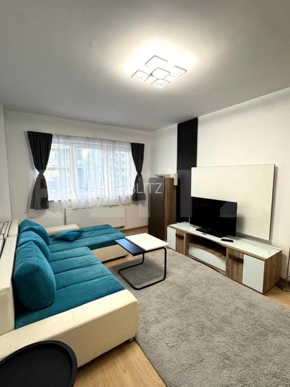 Apartament cu 1 camere, de vanzare, Tractorul - 2