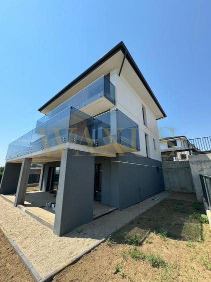Casa Semipasiva in Dezmir - SU 206MP I Teren 486MP I 3 Niveluri