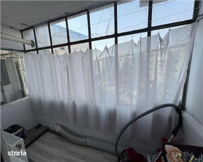 Apartament 2 camere decomandat zona Milcov