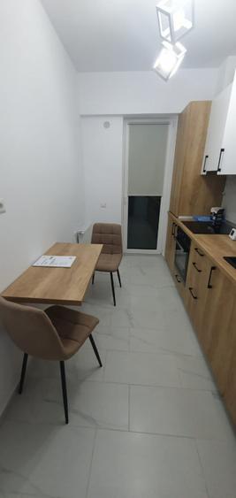 400 Euro! Ap 1 cam, Unirea Towers, cu loc parcare