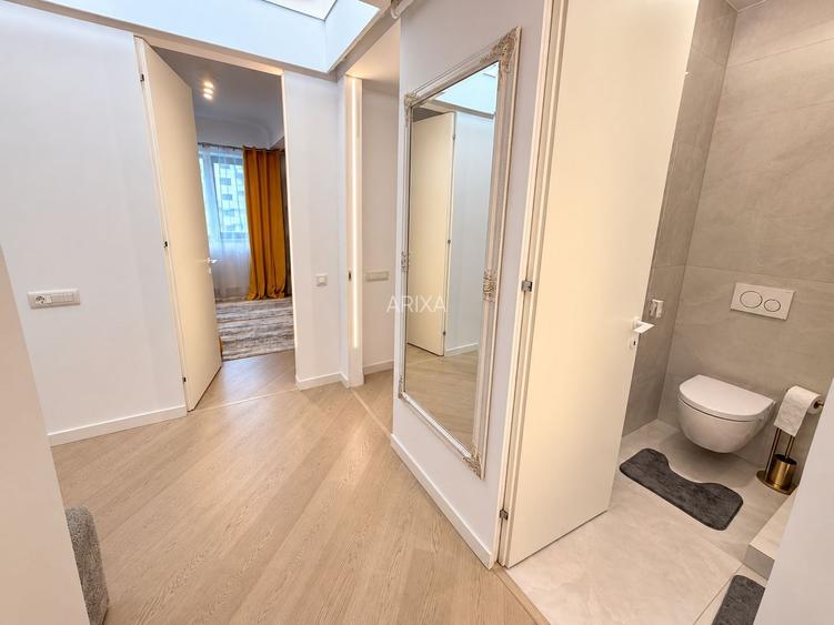 3 camere Cortina North Pipera 93 mp 2 parcări + boxă Prima Locuire