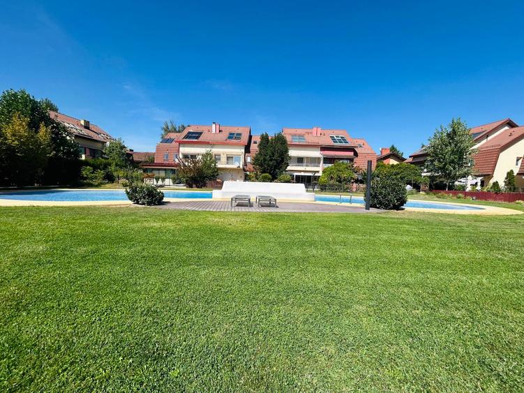 Vanzare Vila 6 Camere Iancu Nicolae