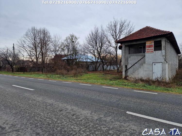 Cladire Multifunctionala, situata in Arcani, Sat.Arcani