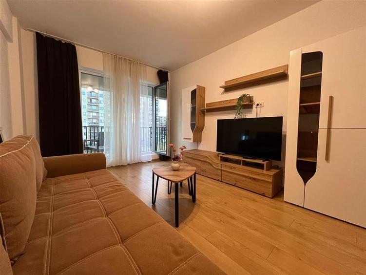Garsoniera spatioasa 42 mp cu loc de parcare langa Coresi