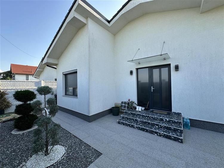 CASA PLAN PARTER | TEREN 500 MP | ACCES AUTO | ZONA NOJORID