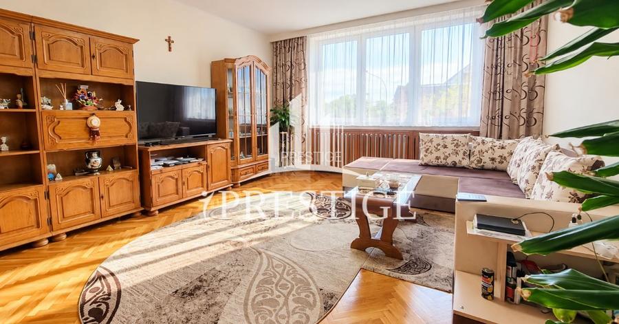 CASĂ TIP DUPLEX | DEMISOL + ETAJ 182 MP UTILI | SIBIU ZONA CENTRALĂ
