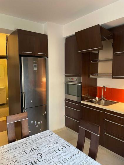 Inchiriere Apartament 2 Camere Decomandat-Militari Residence