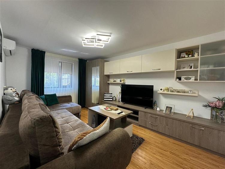 Inchiriere Apartament cu 2 camere Decomandat Tatarasi Nord- 2 Locuri de Parcare