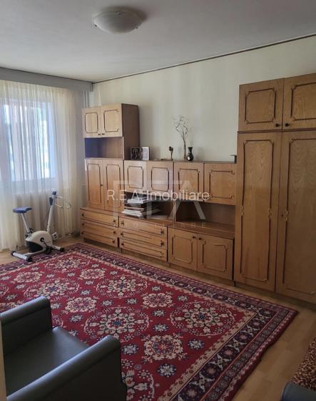 3 camere, 9/10, anvelopat, 70mp-Drumul Taberei