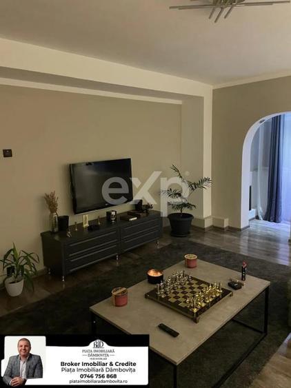 Apartament 3 Camere Decomandat, 80 mp, Etaj 2 - Zona Clubul Sportiv, Târgoviște