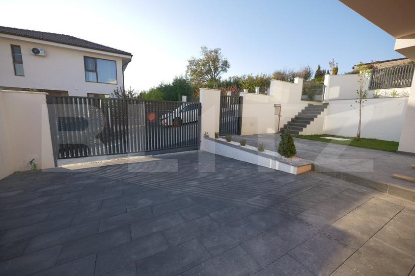Vila de lux cu sistem Smart Home, 4 dormitoare si sala de sport