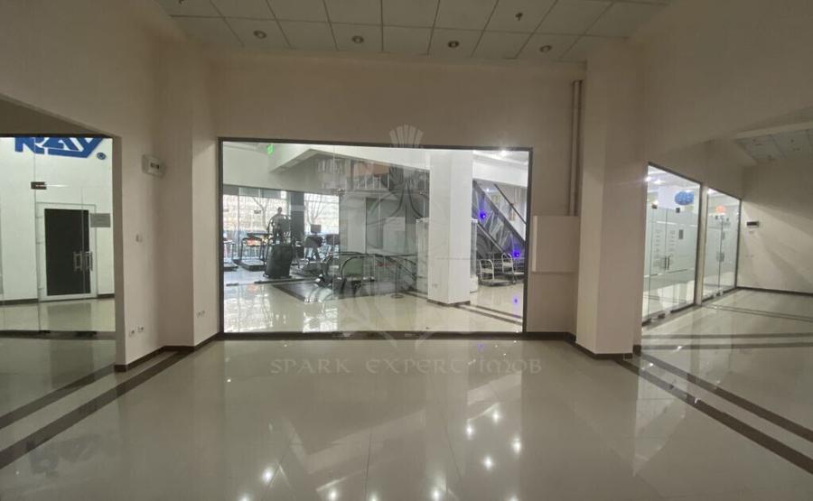 SPATII COMERCIALE /BIROURI//CLINICA// WEST MALL