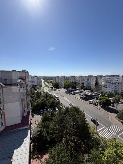 Apartament 3 camere, 90 mp, zona Micro 21