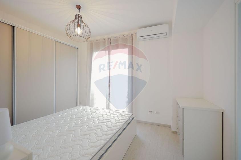 Apartamente 3 camere de vânzare mobilate/utilate, ultracentral, Oradea