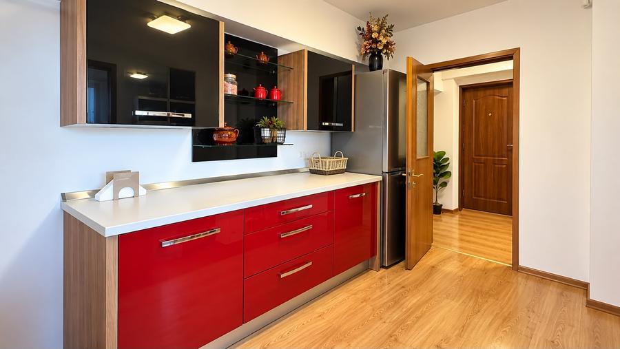 De Închiriat – Apartament 2 Camere  Strada Traian | Centrală Proprie