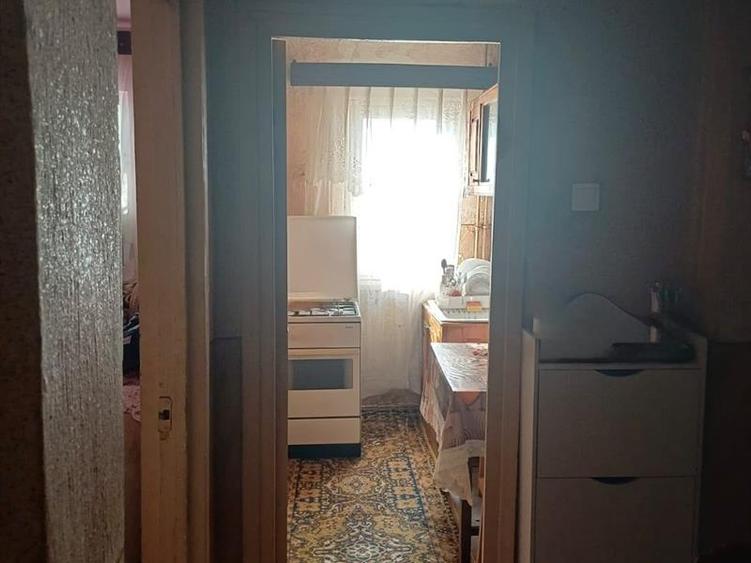 Apartament 3 camere, decomandat, loc. Bailesti