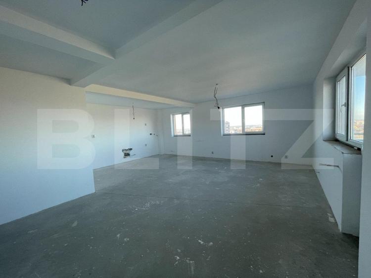 Proprietate P+2+M cu 7 apartamente, 500 mp utili, zona Lapus