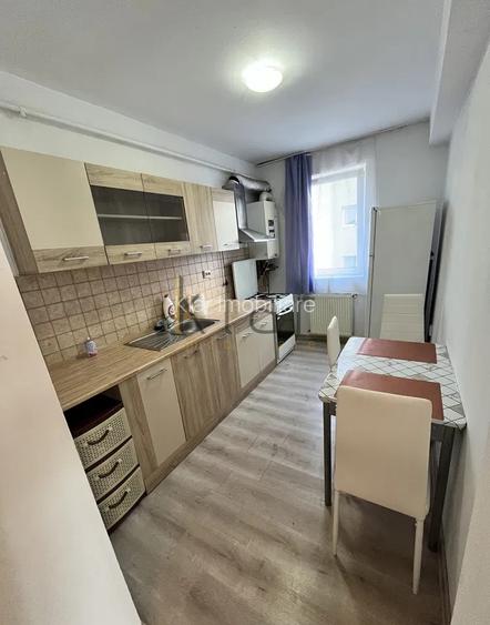 Apartament 2 Camere decomandate, parcare! Zona Florilor!
