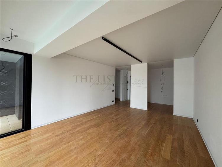 De vanzare Apartament 2 Camere | Yacht Kid | TAXARE INVERSA