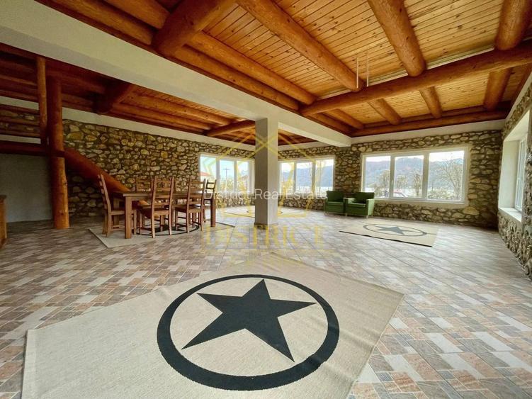 Casa de vacanta/pensiune cu teren de 3780mp | Clisura Dunarii - 12