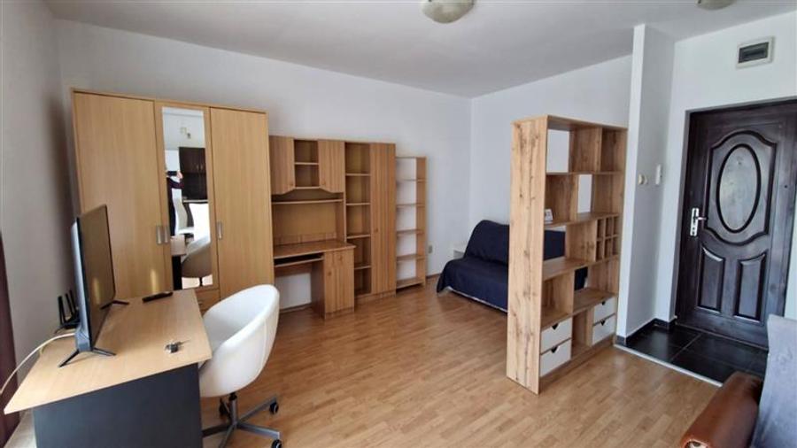Inchiriere apartament 1 camera Parc Poligon Floresti