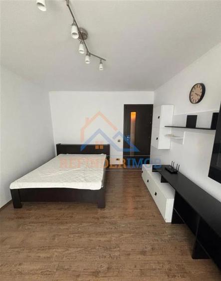 Garsoniera decomandata | 5 min Metrou Timpuri Noi & Parc Tineretului | Str. Pisc