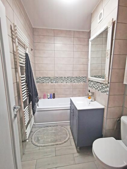 Inchiriere Exigent Plaza garsoniera et. 1 din 11 lux la metrou Lujerului 10 min - 4