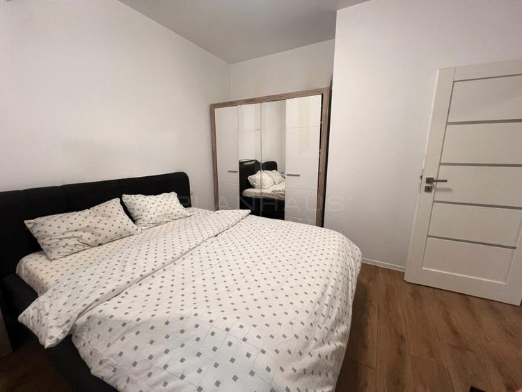 Apartament 3 camere, 53 mp, zona Sasar